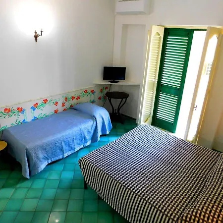 Bed & Breakfast 14/7 In