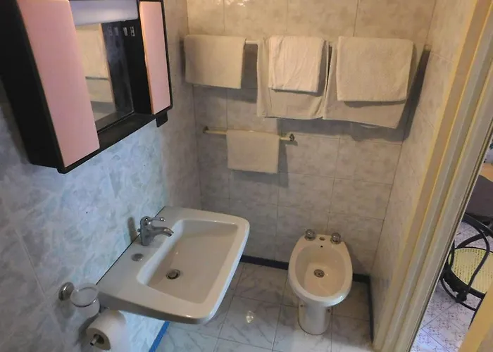 14/7 In Bed and Breakfast