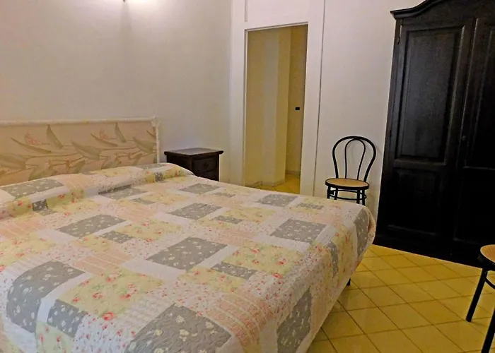 Bed and Breakfast 14/7 In 3*