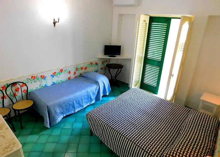 Bed and Breakfast 14/7 In